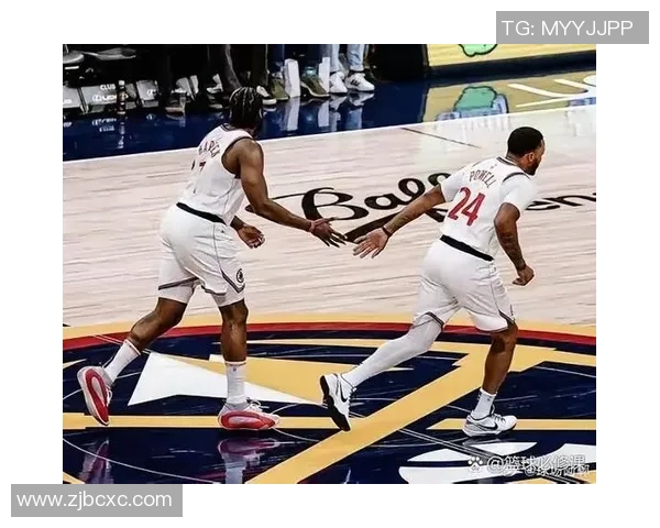 哈登砍下31分助攻10次伦纳德贡献23分快船轻取黄蜂迎来鲍威尔复出之战